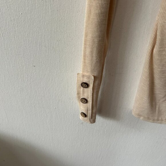 Reb in J 220 Thermal Shirt Womens Medium Cream Henley Button Detail Long Sleeve - Picture 7 of 7